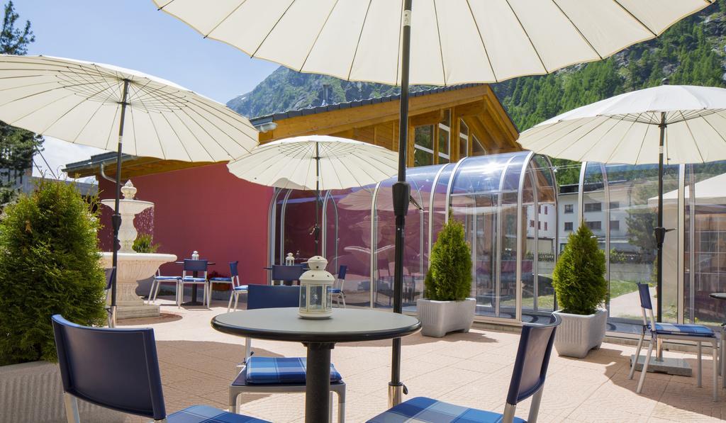 Wellness- Und Schneesporthotel Christiania Saas-Almagell Ngoại thất bức ảnh
